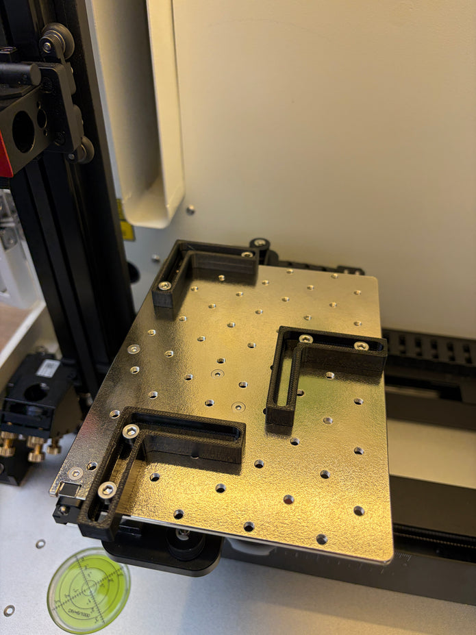 VertiGo Flat Adapter — Laser Engraving Attachment for Flat Objects